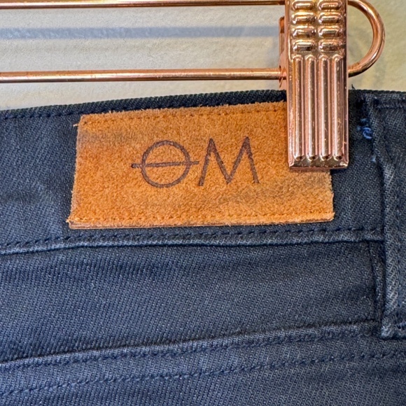 OM | High Rise Boy Zip Black Twill Skinny Jeans - Picture 9 of 15